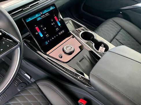 Used 2026 Cadillac Escalade IQ Sport 1 w/ LPO, ONYX Package AWD/4WD image 5
