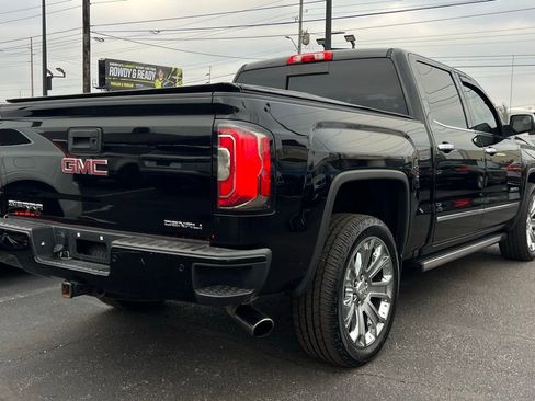 Used 2017 GMC Sierra 1500 Denali w/ Denali Ultimate Package image 7