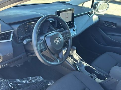 Certified 2025 Toyota Corolla LE image 15