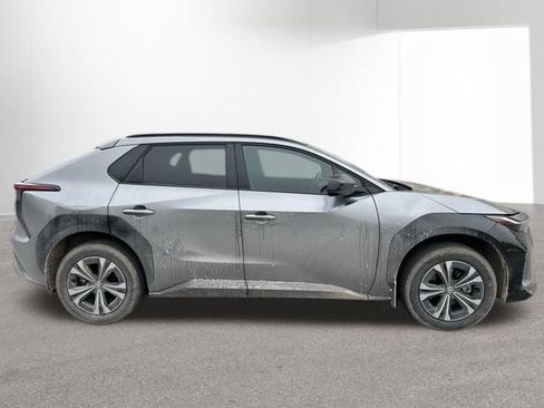 Used 2023 Toyota bZ4X XLE image 1