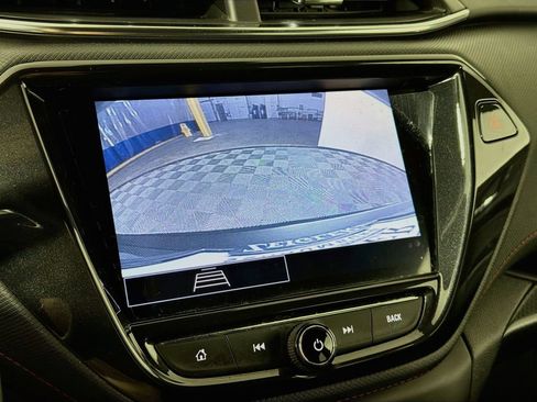 Used 2023 Chevrolet TrailBlazer RS w/ Convenience Package FWD image 13