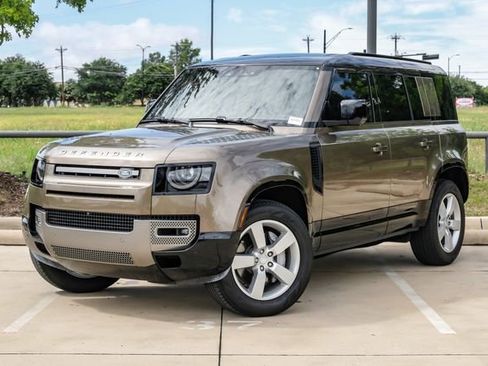 Used 2025 Land Rover Defender 110 X-Dynamic SE AWD/4WD image 2