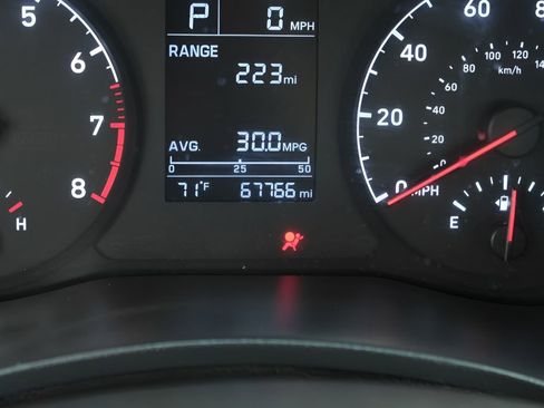Used 2019 Hyundai Accent SE FWD image 24