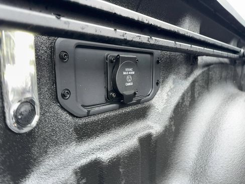 New 2026 RAM 1500 Laramie image 8