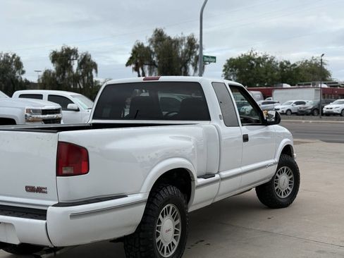 Used 1998 GMC Sonoma SLS w/ Popular Marketing Option Pkg image 9