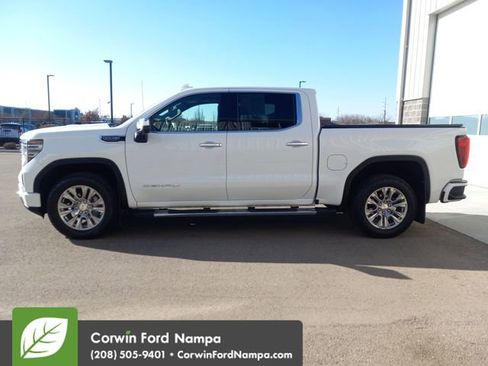 Used 2022 GMC Sierra 1500 Denali image 6