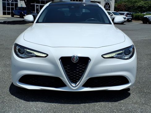 Used 2020 Alfa Romeo Giulia Ti w/ Active Blind Spot Package RWD image 13