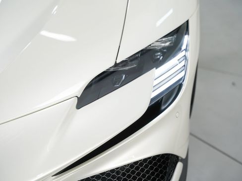 Used 2023 Ferrari SF90 Spider AWD/4WD image 14