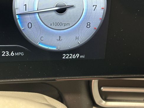 Certified 2023 Hyundai Elantra SEL w/ Convenience Package FWD image 17