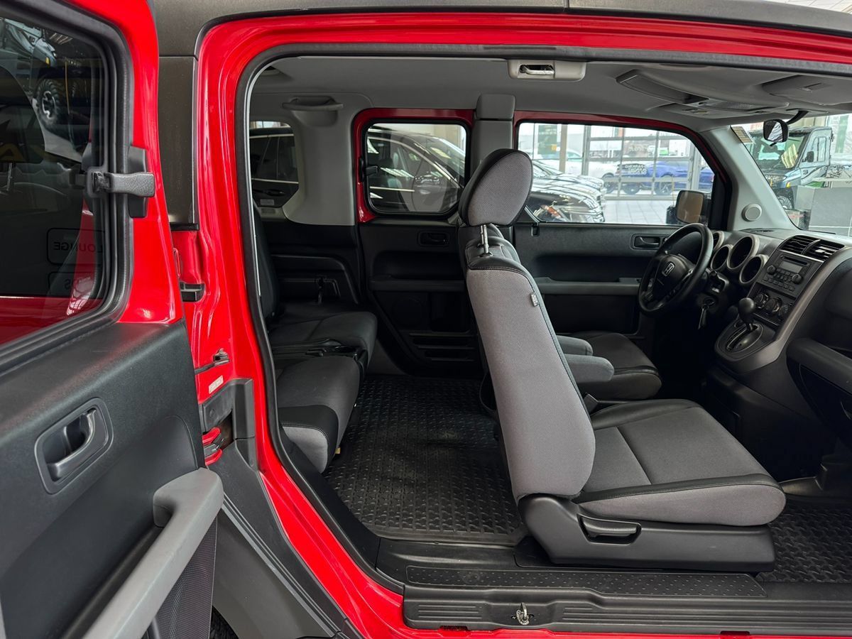 Used 2005 Honda Element EX image 31