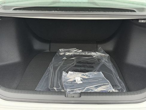 New 2026 Honda Accord LX image 9