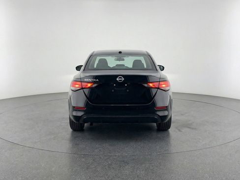 Used 2025 Nissan Sentra SV image 7