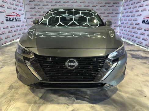 Used 2025 Nissan Sentra SV image 5