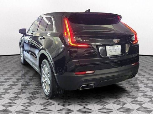 Certified 2023 Cadillac XT4 Luxury FWD image 4