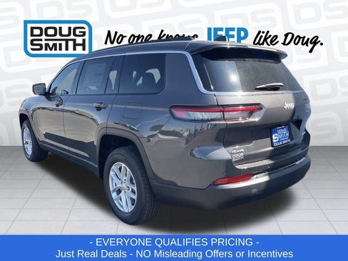 New 2025 Jeep Grand Cherokee L Laredo w/ Trailer Tow Package image 31