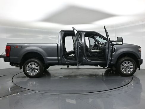 Used 2021 Ford F350 Platinum image 5