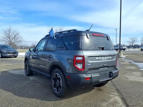 Certified 2025 Ford Bronco Sport Outer Banks w/ Outer Banks Tech Package+ image 8