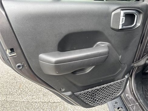 Used 2020 Jeep Wrangler Unlimited Rubicon image 21