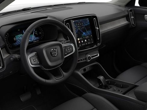 New 2026 Volvo XC40 B5 Core w/ Protection Package Premier image 4