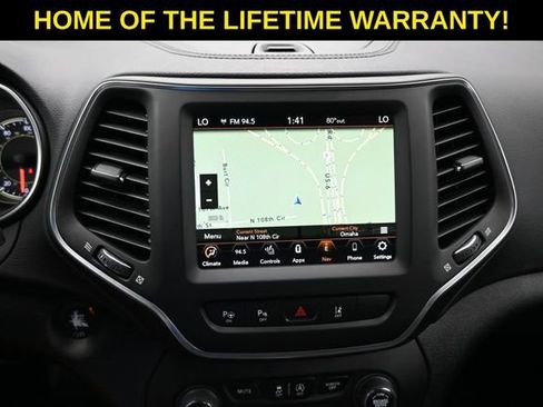 Used 2023 Jeep Cherokee Altitude Lux AWD/4WD image 31