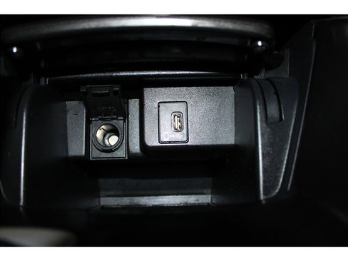 Used 2020 Honda Accord EX image 32