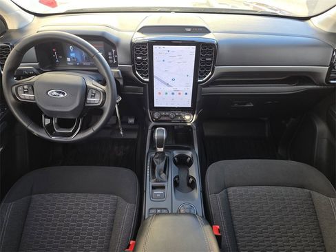 Used 2024 Ford Ranger XLT w/ Technology Package image 11