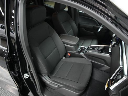 New 2026 GMC Canyon Elevation image 14