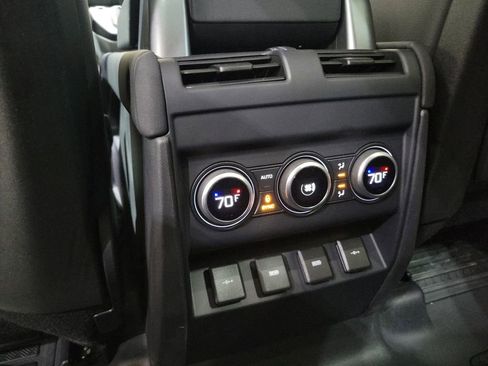 Used 2020 Land Rover Defender 110 S AWD/4WD image 23