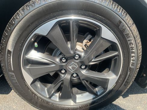 Used 2024 Honda Odyssey Elite image 41