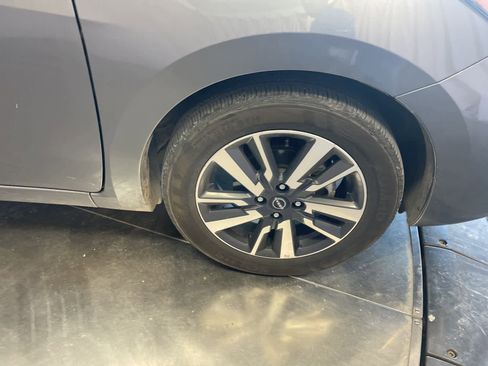 Used 2025 Nissan Versa SV image 15