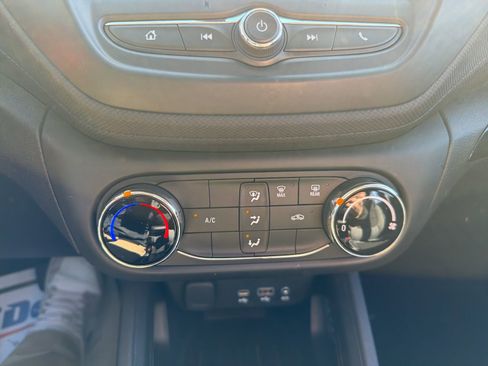 Used 2023 Chevrolet TrailBlazer LS image 15