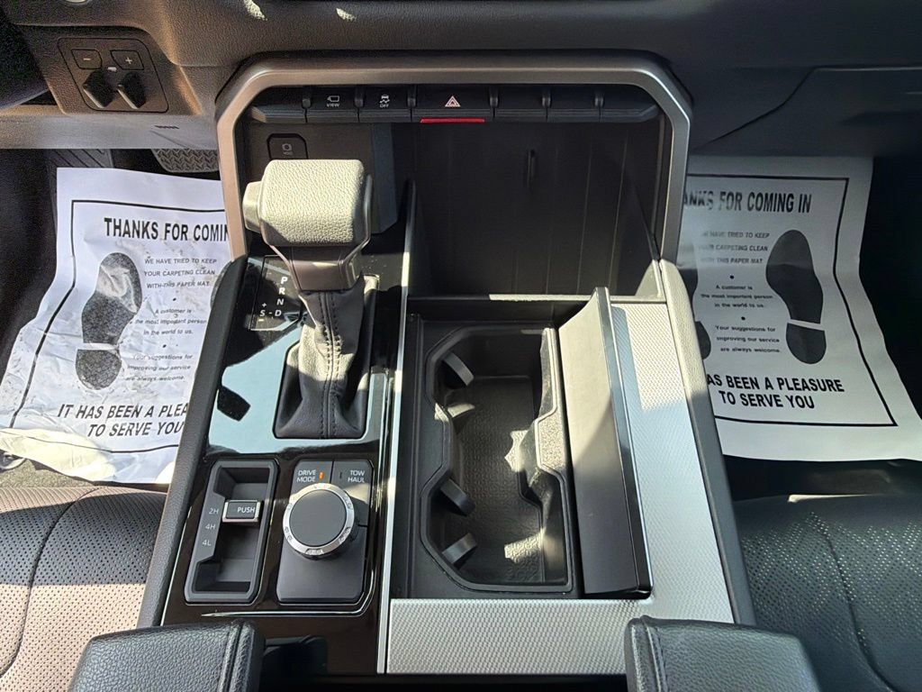 Used 2024 Toyota Sequoia Limited AWD/4WD image 19