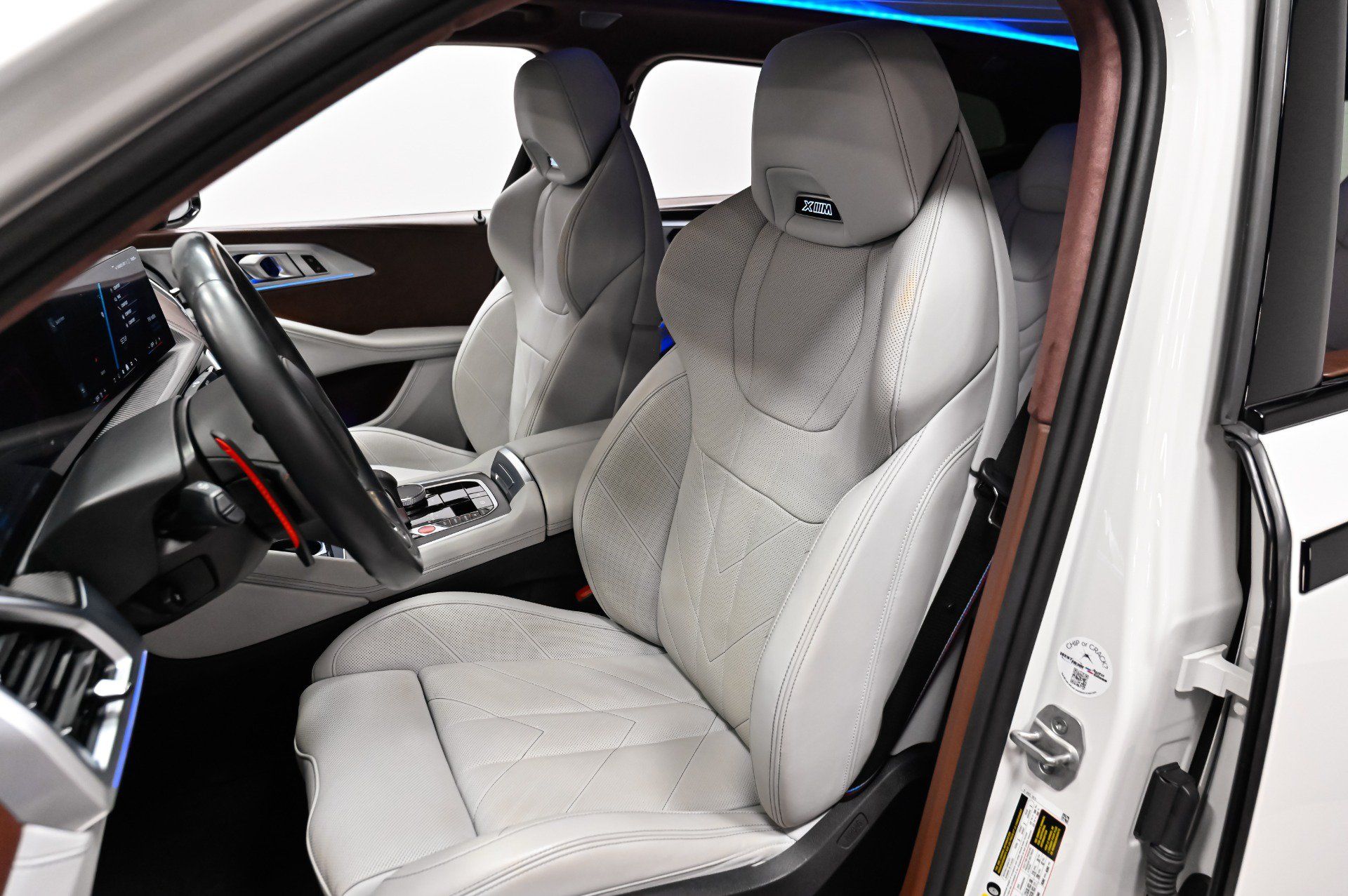 Used 2024 BMW XM AWD/4WD image 11