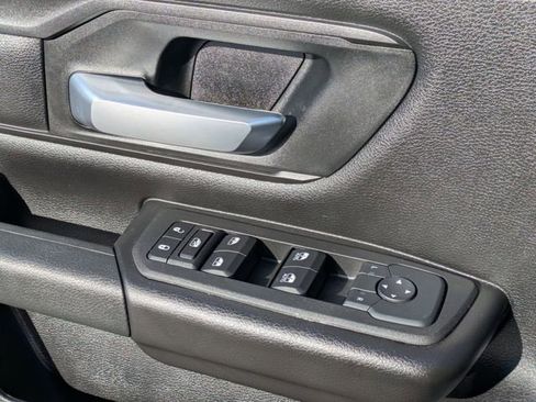 Certified 2025 RAM 1500 Tradesman w/ Night Edition image 13