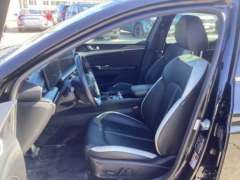 Used 2025 Kia K5 GT-Line w/ GT-Line Premium Package AWD/4WD image 12