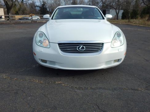Used 2005 Lexus SC 430 Convertible w/ Preferred Accessory Pkg image 11