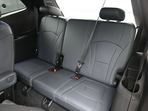 Used 2024 Buick Enclave Premium FWD image 18