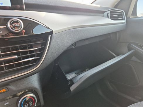 Used 2021 Ford Escape SE image 22