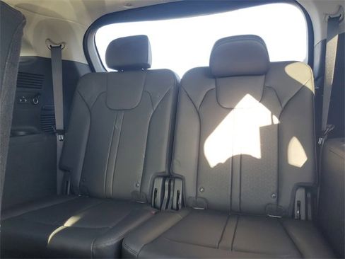 Certified 2023 Kia Sorento S w/ Panoramic Sunroof Package image 9