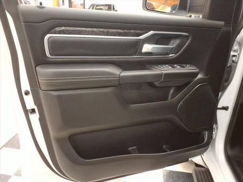 New 2025 RAM 1500 Big Horn AWD/4WD image 9
