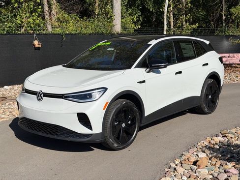 New 2025 Volkswagen ID.4 Pro S image 1