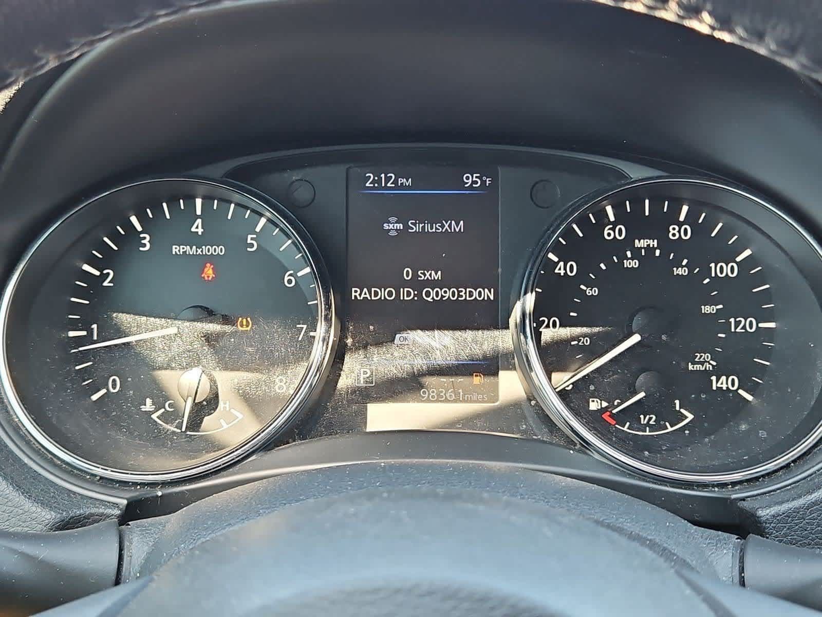 Used 2018 Nissan Rogue SV FWD image 30