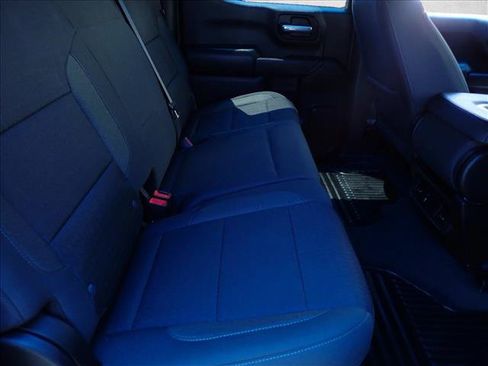 Used 2025 Chevrolet Silverado 1500 Custom Trail Boss w/ Turbomax Blackout Package AWD/4WD image 9