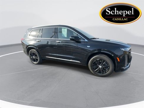 Certified 2024 Cadillac XT6 Luxury AWD/4WD image 2