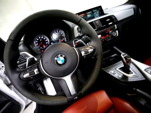 Used 2018 BMW M240i Coupe RWD image 7