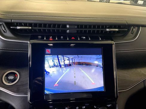 Used 2022 Jeep Grand Cherokee Overland image 28