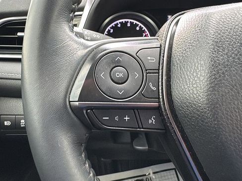 Used 2023 Toyota Camry SE w/ Convenience Package image 17