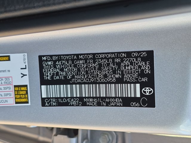 Certified 2026 Toyota Prius Plug-In Hybrid FWD image 24