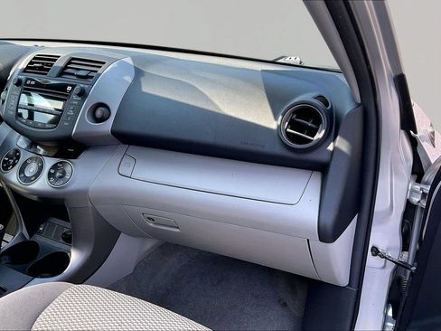 Used 2008 Toyota RAV4 Limited AWD/4WD image 30