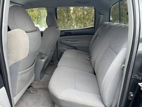 Used 2010 Toyota Tacoma 4x4 Double Cab image 12